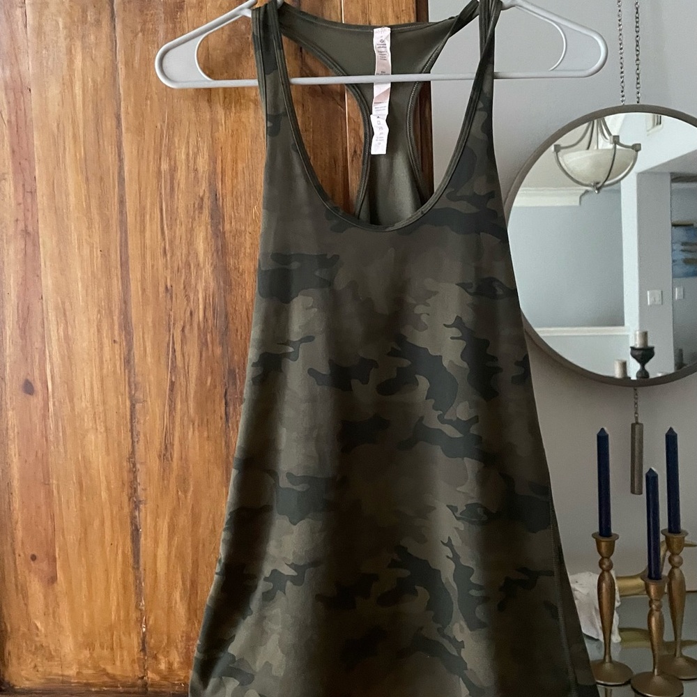 Lululemon racer back camo